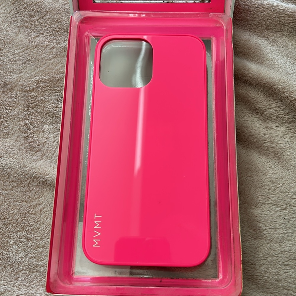 MVMT POLISHED Tempered Glass IPhone 13/12 Pro Max